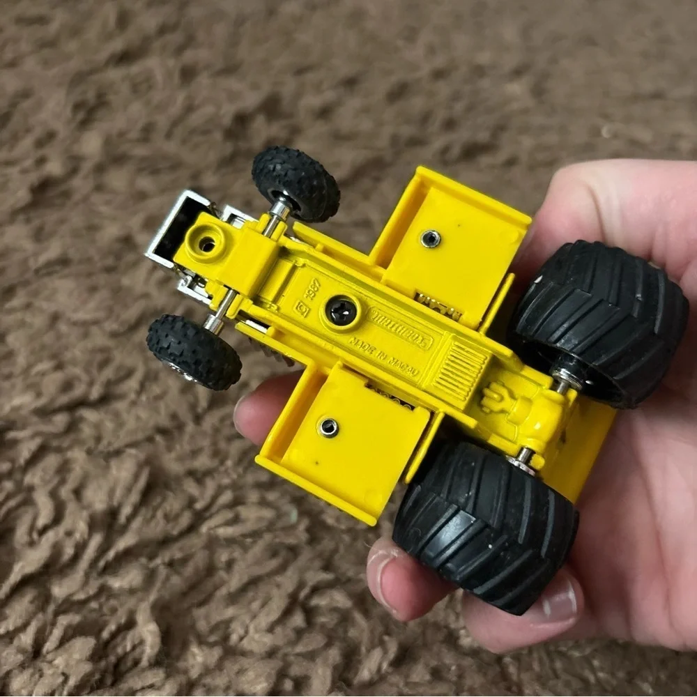 1987 Matchbox “The Super Chargers” Monster Tractors SC23 CHECKMATE Vintage Toy